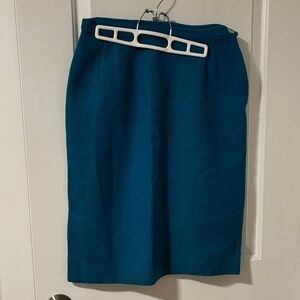 Elegant Teal Pencil Skirt